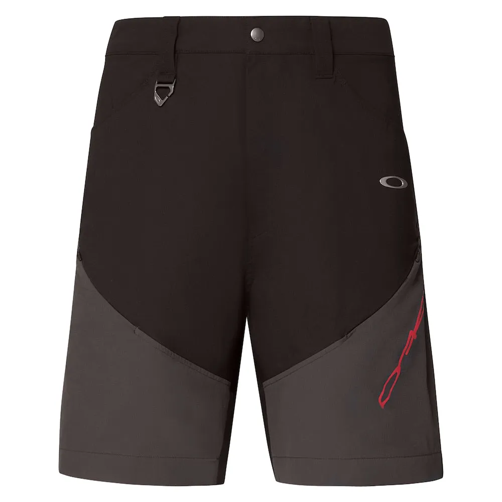 ICON SHAPE WIDE SHORTS BLACKOUT